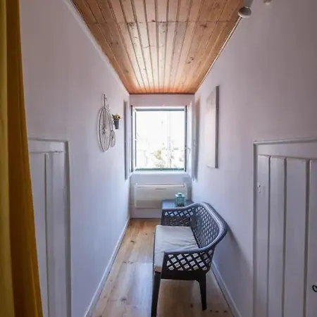 Apartment Amazing Topo Chiado Garrett
